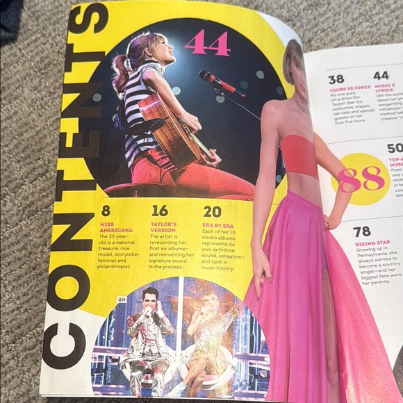 Taylor Swift Magazine Bundle - Picture 3 of 10